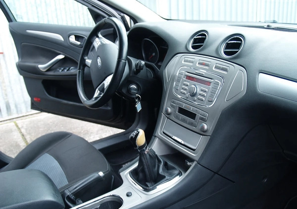 Ford Mondeo cena 15900 przebieg: 203500, rok produkcji 2009 z Płock małe 92